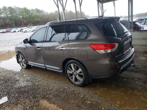 2015 Nissan Pathfinder, VIN 5N1AR2MN7FC602733. Фото 2 з 6 з аукціону Copart. Каталог авто зі США OpenDataCar.