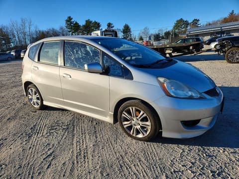 2011 Honda Fit, VIN JHMGE8H50BC022756. Фото 4 з 6 з аукціону Copart. Каталог авто зі США OpenDataCar.