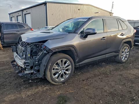 2023 Toyota RAV4, VIN 2T3A1RFV4PC369329. Фото 1 з 6 з аукціону Copart. Каталог авто зі США OpenDataCar.