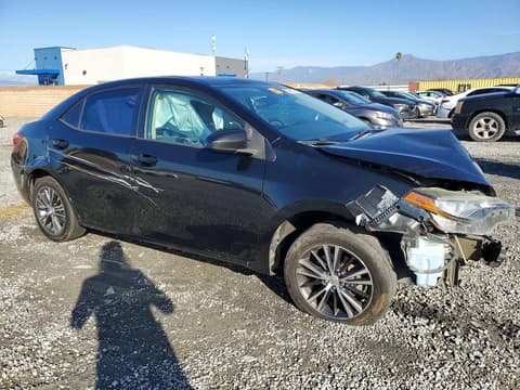 2017 Toyota Corolla, VIN 5YFBURHE8HP570072. Фото 4 из 6 с аукциона Copart. Каталог авто из США OpenDataCar.