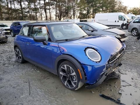 2025 Mini Cooper, VIN WMW13GD05S2X55793. Фото 4 з 6 з аукціону Copart. Каталог авто зі США OpenDataCar.