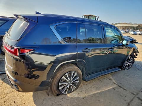 2023 Lexus LX 600, VIN JTJAB7CX7P4032251. Zdjęcie 3 z 6 z aukcji Copart. Katalog aut z USA OpenDataCar.