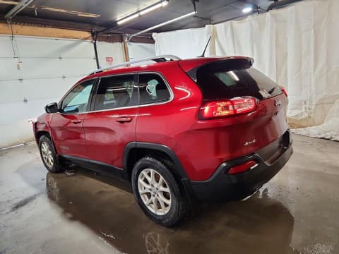 2015 Jeep Cherokee, VIN 1C4PJMCS7FW601072. Фото 2 з 6 з аукціону Copart. Каталог авто зі США OpenDataCar.