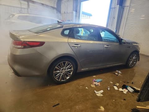 2018 Kia Optima, VIN 5XXGV4L23JG232306. Фото 3 из 6 с аукциона Copart. Каталог авто из США OpenDataCar.