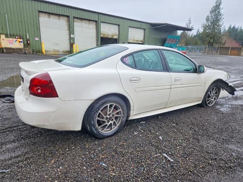 2004 Pontiac Grand Prix, VIN 2G2WR524041135233. Photo 3 of 6 from Copart auction. OpenDataCar US salvage catalog.