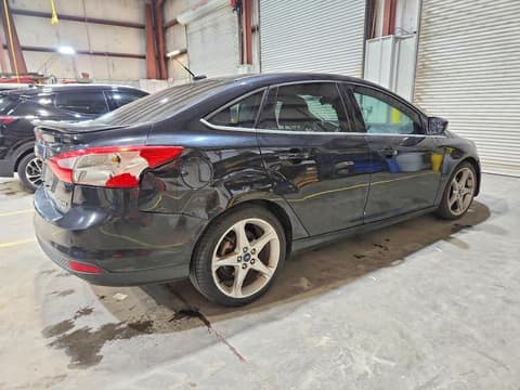 2013 Ford Focus, VIN 1FADP3J2XDL301433. Фото 3 з 6 з аукціону Copart. Каталог авто зі США OpenDataCar.
