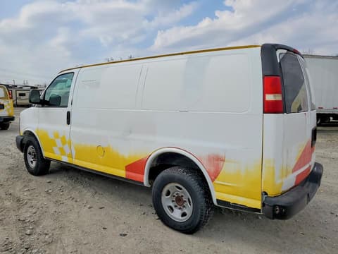 2007 Chevrolet Express 2500, VIN 1GCGG25V771105262. Фото 2 з 6 з аукціону Copart. Каталог авто зі США OpenDataCar.