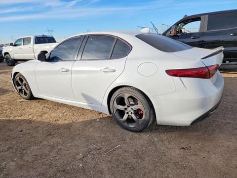 2018 Alfa romeo Giulia, VIN ZARFAEBN6J7566336. Фото 2 з 6 з аукціону Copart. Каталог авто зі США OpenDataCar.