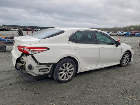 2020 Toyota Camry, VIN 4T1L11AK4LU904958. Zdjęcie 3 z 6 z aukcji Copart. Katalog aut z USA OpenDataCar.