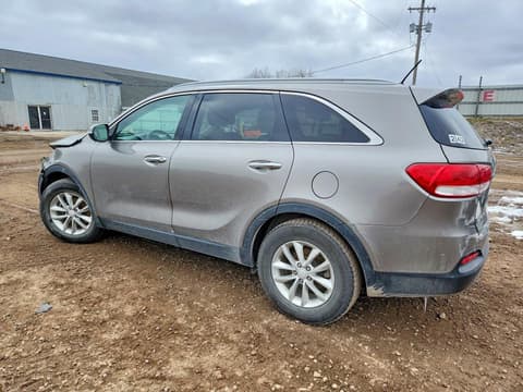 2016 Kia Sorento, VIN 5XYPG4A52GG088601. Фото 2 з 6 з аукціону Copart. Каталог авто зі США OpenDataCar.