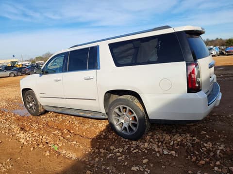 2016 Gmc Yukon XL, VIN 1GKS2HKJ4GR346196. Фото 2 з 6 з аукціону Copart. Каталог авто зі США OpenDataCar.