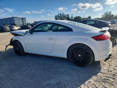 2016 Audi TT, VIN TRUC5AFV1G1028083. Фото 2 из 6 с аукциона Copart. Каталог авто из США OpenDataCar.