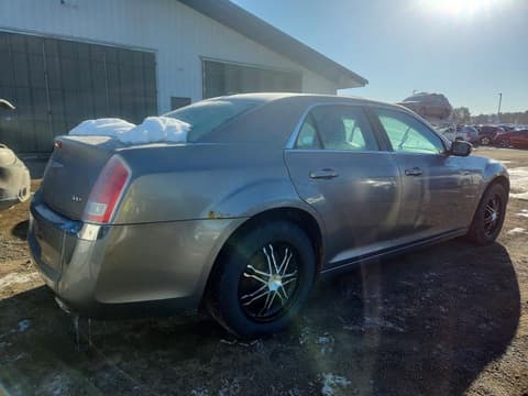 2014 Chrysler 300, VIN 2C3CCARG0EH170201. Фото 3 из 6 с аукциона Copart. Каталог авто из США OpenDataCar.