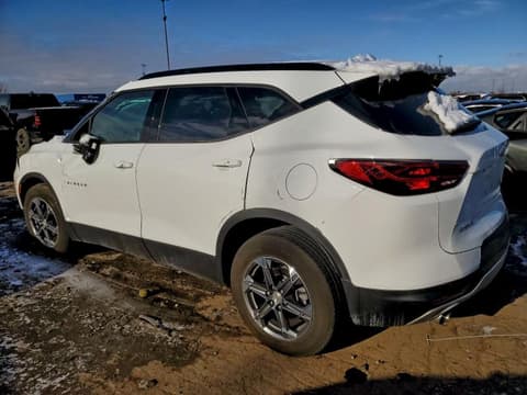 2024 Chevrolet Blazer, VIN 3GNKBCR42RS168911. Фото 2 з 6 з аукціону Copart. Каталог авто зі США OpenDataCar.