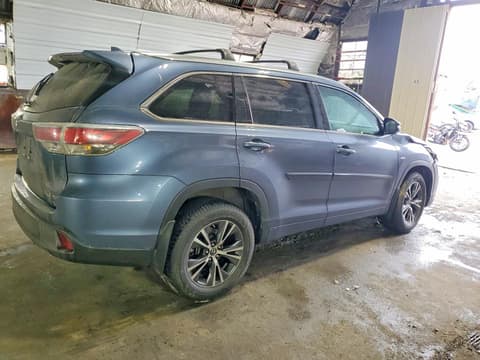 2016 Toyota Highlander, VIN 5TDJKRFH4GS505188. Фото 3 з 6 з аукціону Copart. Каталог авто зі США OpenDataCar.