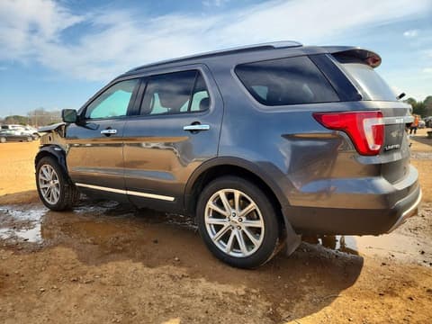 2017 Ford Explorer, VIN 1FM5K7FH1HGC99843. Фото 2 з 6 з аукціону Copart. Каталог авто зі США OpenDataCar.