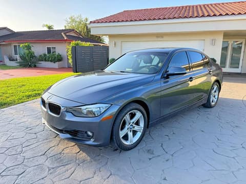 2015 Bmw 3 Series, VIN WBA3A5C5XFF607637. Фото 2 из 6 с аукциона Copart. Каталог авто из США OpenDataCar.