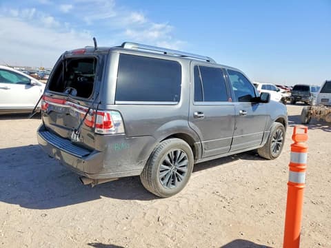 2017 Lincoln Navigator, VIN 5LMJJ2HT0HEL03458. Фото 3 з 6 з аукціону Copart. Каталог авто зі США OpenDataCar.