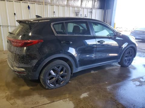 2022 Kia Sportage, VIN KNDPM3AC7N7969077. Фото 3 из 6 с аукциона Copart. Каталог авто из США OpenDataCar.