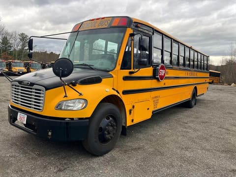 2015 Freightliner Chassis, VIN 4UZABRDU5FCGJ8503. Фото 2 з 6 з аукціону Copart. Каталог авто зі США OpenDataCar.