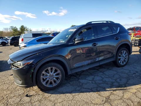 2021 Mazda CX-5, VIN JM3KFBAY4M0466552. Фото 1 з 6 з аукціону Copart. Каталог авто зі США OpenDataCar.