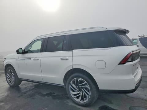 2025 Lincoln Navigator, VIN 5LMJJ2LG0SEL03459. Фото 2 з 6 з аукціону Copart. Каталог авто зі США OpenDataCar.