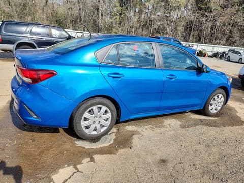 2022 Kia Rio, VIN 3KPA24AD2NE507567. Фото 3 з 6 з аукціону Copart. Каталог авто зі США OpenDataCar.