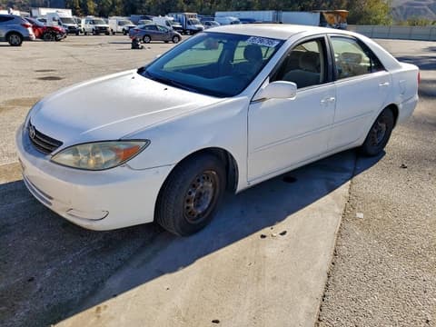 2003 Toyota Camry, VIN JTDBE32K030182006. Фото 1 з 6 з аукціону Copart. Каталог авто зі США OpenDataCar.