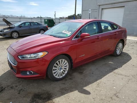 2013 Ford Fusion, VIN 3FA6P0LU4DR252740. Фото 1 з 6 з аукціону Copart. Каталог авто зі США OpenDataCar.