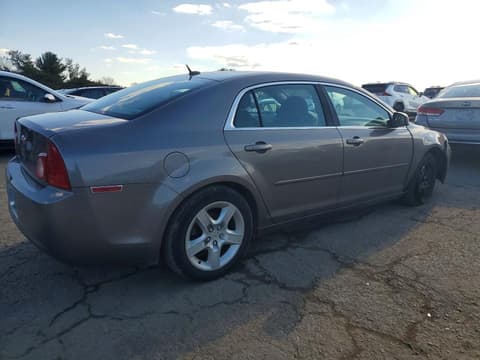 2010 Chevrolet Malibu, VIN 1G1ZB5EB7AF260850. Фото 3 з 6 з аукціону Copart. Каталог авто зі США OpenDataCar.