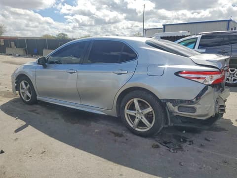 2020 Toyota Camry, VIN 4T1G11AK6LU940796. Фото 2 з 6 з аукціону Copart. Каталог авто зі США OpenDataCar.
