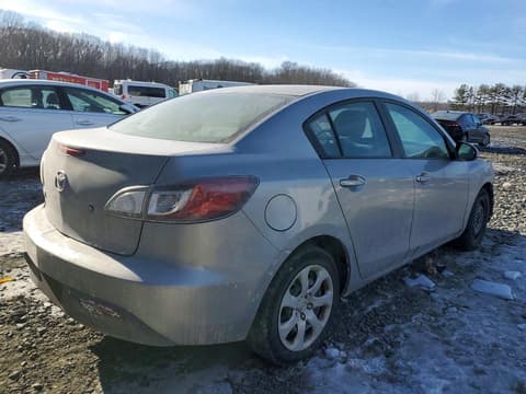 2011 Mazda 3, VIN JM1BL1UG7B1354897. Фото 3 из 6 с аукциона Copart. Каталог авто из США OpenDataCar.