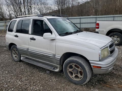 2001 Chevrolet Tracker, VIN 2CNBJ634116947351. Фото 4 из 6 с аукциона Copart. Каталог авто из США OpenDataCar.
