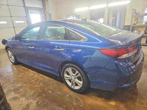 2018 Hyundai Sonata, VIN 5NPE34AF9JH670318. Фото 2 з 6 з аукціону Copart. Каталог авто зі США OpenDataCar.