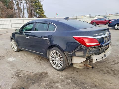 2015 Buick LaCrosse, VIN 1G4GF5G32FF180237. Фото 2 з 6 з аукціону Copart. Каталог авто зі США OpenDataCar.