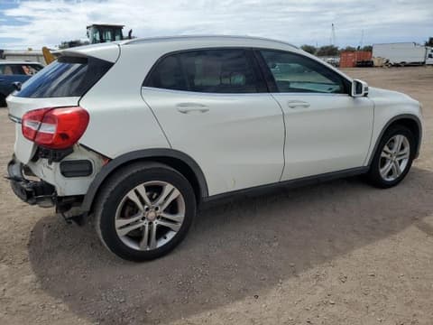 2016 Mercedes benz , VIN WDCTG4EB1GJ193560. Фото 3 з 6 з аукціону Copart. Каталог авто зі США OpenDataCar.