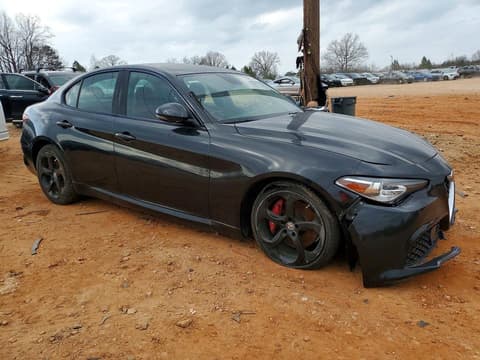 2017 Alfa romeo Giulia, VIN ZARFAEDN1H7533784. Фото 4 з 6 з аукціону Copart. Каталог авто зі США OpenDataCar.