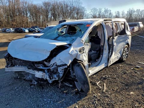 2024 Chrysler Pacifica, VIN 2C4RC1S79RR111731. Фото 1 з 6 з аукціону Copart. Каталог авто зі США OpenDataCar.