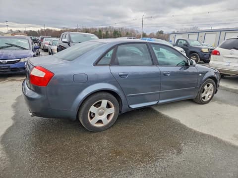 2003 Audi A4, VIN WAULC68E33A256698. Фото 3 из 6 с аукциона Copart. Каталог авто из США OpenDataCar.