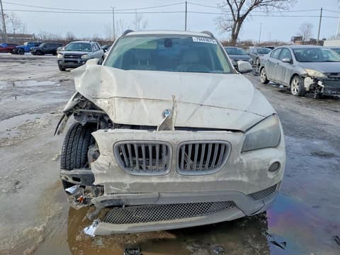 2013 Bmw X1, VIN WBAVL1C52DVR86311. Фото 5 з 6 з аукціону Copart. Каталог авто зі США OpenDataCar.