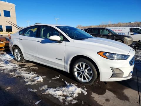 2019 Ford Fusion, VIN 3FA6P0LU3KR207933. Фото 4 з 6 з аукціону Copart. Каталог авто зі США OpenDataCar.