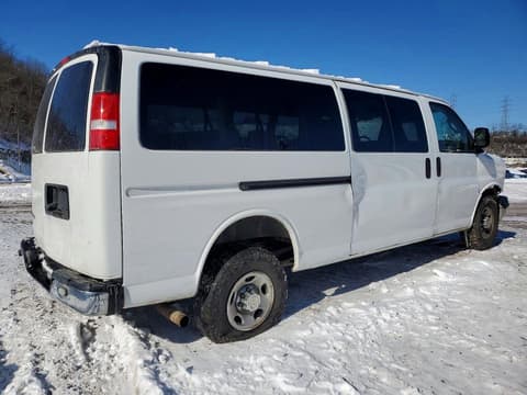 2020 Chevrolet Express 3500, VIN 1GAZGPFG5L1260806. Фото 3 з 6 з аукціону Copart. Каталог авто зі США OpenDataCar.