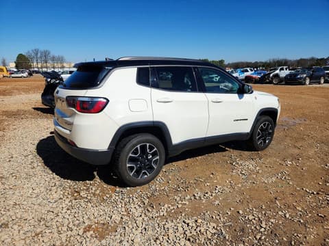 2019 Jeep Compass, VIN 3C4NJDDB7KT682001. Фото 3 з 6 з аукціону Copart. Каталог авто зі США OpenDataCar.