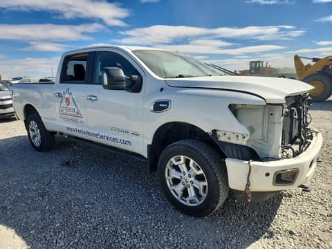 2017 Nissan Titan, VIN 1N6BA1F39HN545526. Фото 4 з 6 з аукціону Copart. Каталог авто зі США OpenDataCar.