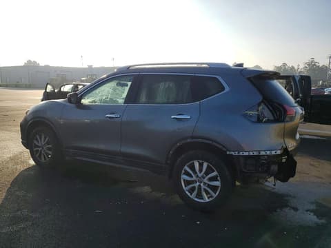 2018 Nissan Rogue Sport, VIN 5N1AT2MT3JC785105. Фото 2 з 6 з аукціону Copart. Каталог авто зі США OpenDataCar.
