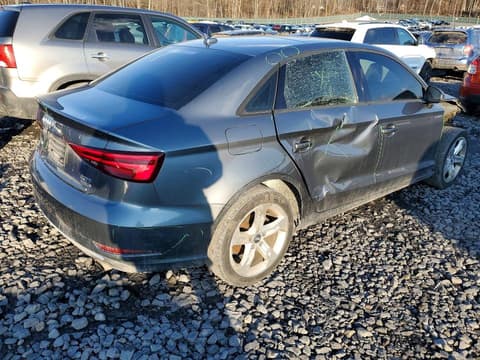 2017 Audi A3, VIN WAUB8GFFXH1057606. Фото 3 з 6 з аукціону Copart. Каталог авто зі США OpenDataCar.