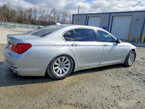 2010 Bmw 7 Series, VIN WBAKC8C50ACY68339. Фото 3 з 6 з аукціону Copart. Каталог авто зі США OpenDataCar.