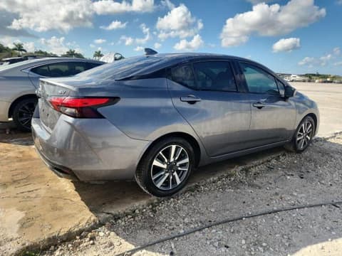 2021 Nissan Versa, VIN 3N1CN8EV0ML819572. Фото 3 з 6 з аукціону Copart. Каталог авто зі США OpenDataCar.