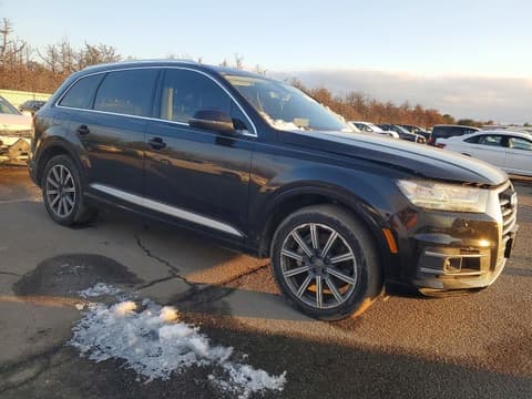 2017 Audi Q7, VIN WA1VAAF76HD001939. Фото 4 з 6 з аукціону Copart. Каталог авто зі США OpenDataCar.