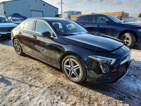 2022 Mercedes-benz A-Class, VIN W1K3G4FB0NJ346775. Фото 4 з 6 з аукціону Copart. Каталог авто зі США OpenDataCar.